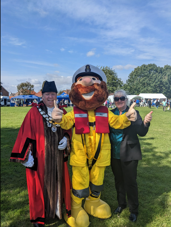 24-Flam-RNLI-fun-day